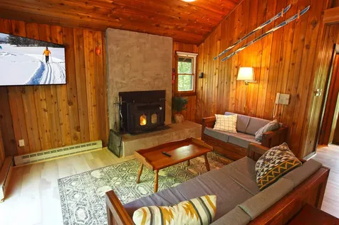 82 Two Brook Drive Wilmington VT 05363
