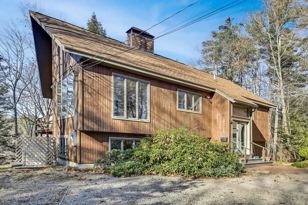 278 Newmarket Road Durham NH 03824
