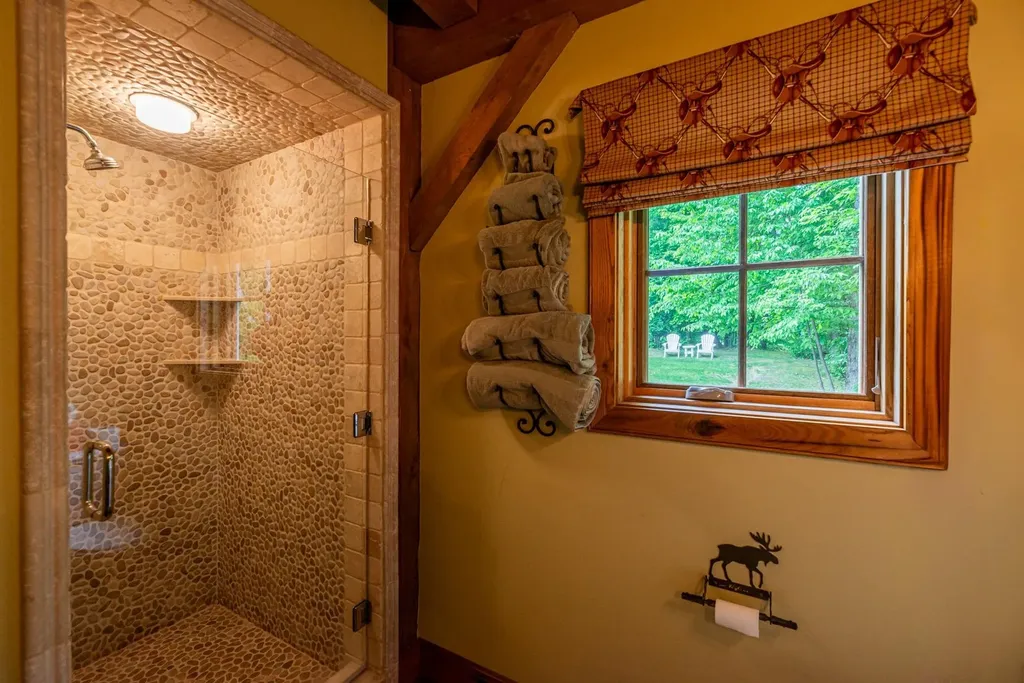 55 Dunn Lane Dorset VT 05251