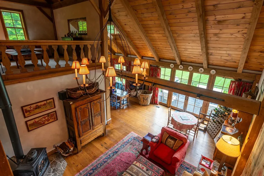 55 Dunn Lane Dorset VT 05251