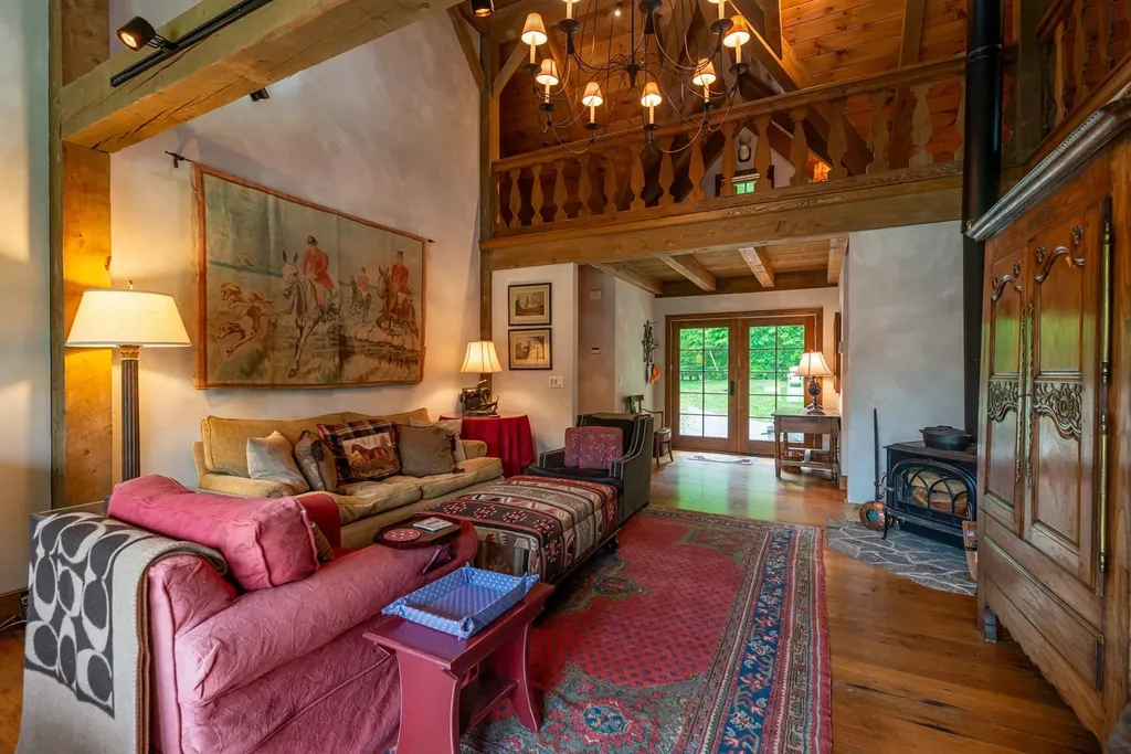 55 Dunn Lane Dorset VT 05251