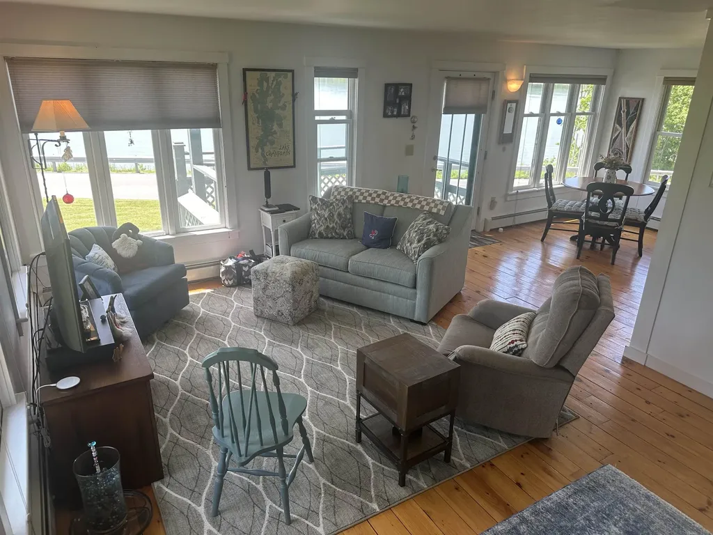 6208 Vt Route 125 Addison VT 05491