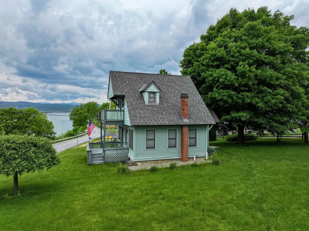 6208 Vt Route 125 Addison VT 05491