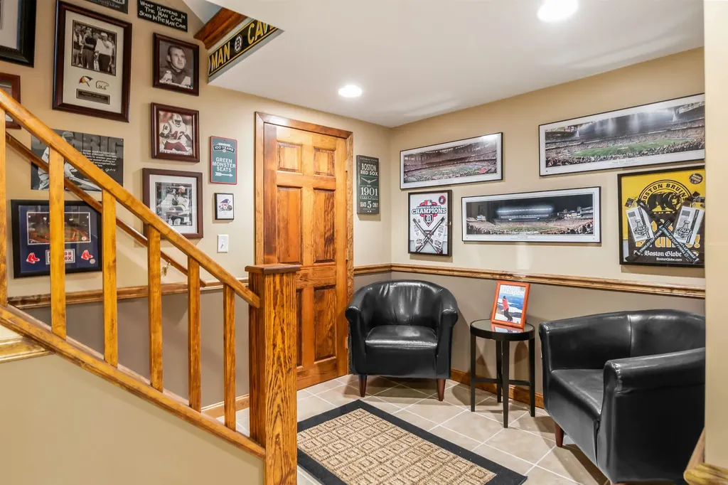 49 John Avery Lane Sunapee NH 03782
