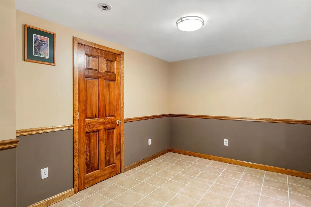 49 John Avery Lane Sunapee NH 03782