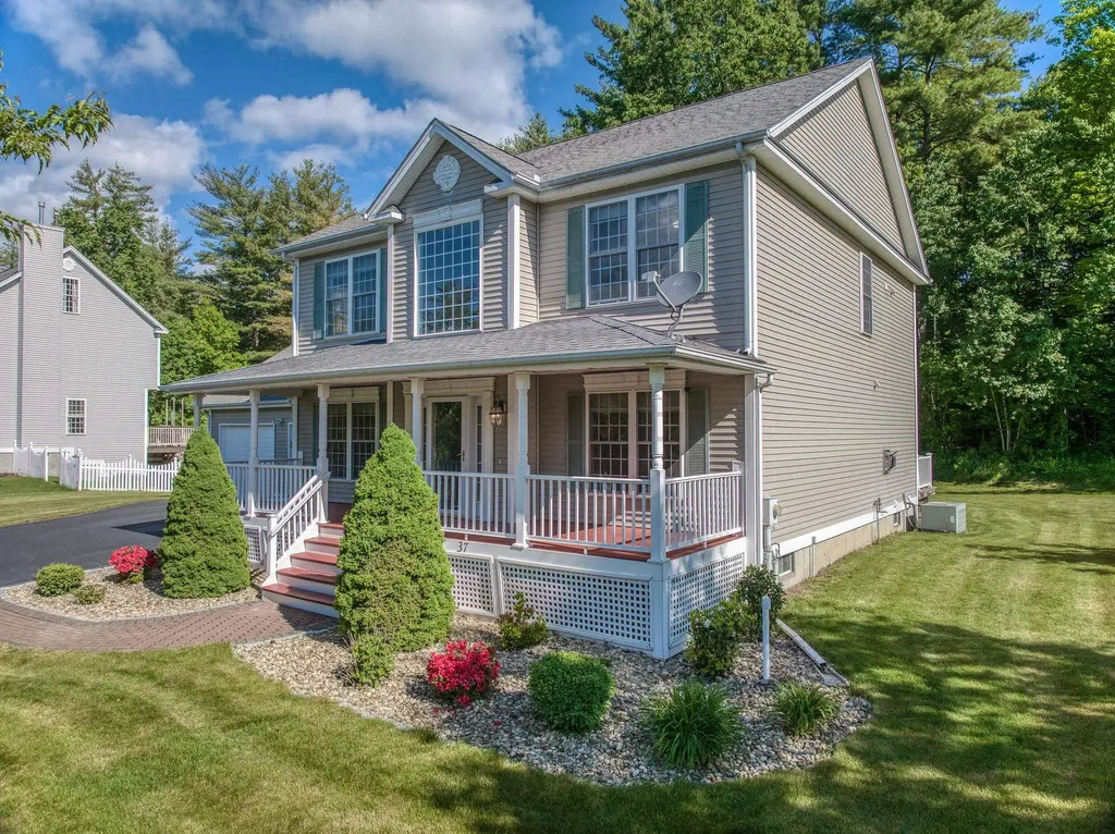 37 Greenfield Parkway Bedford NH 03110