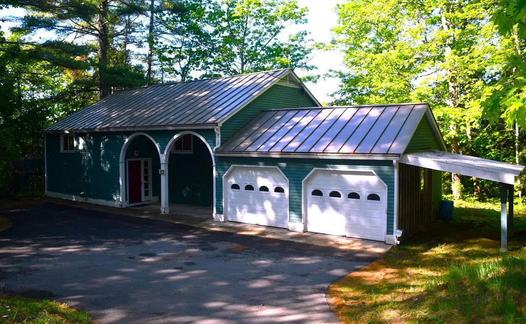 63 N Ashland Road Ashland NH 03217