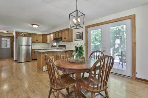 17 Marty Drive Merrimack NH 03054