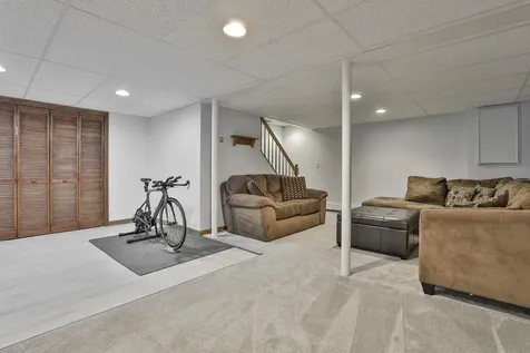 17 Marty Drive Merrimack NH 03054