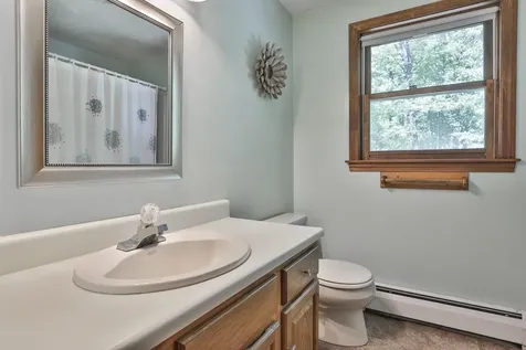 17 Marty Drive Merrimack NH 03054