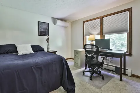 17 Marty Drive Merrimack NH 03054