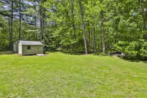 17 Marty Drive Merrimack NH 03054
