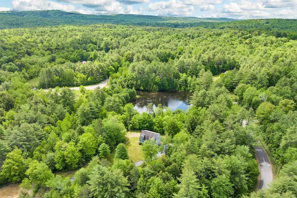 58 Coventry Lane Belmont NH 03220