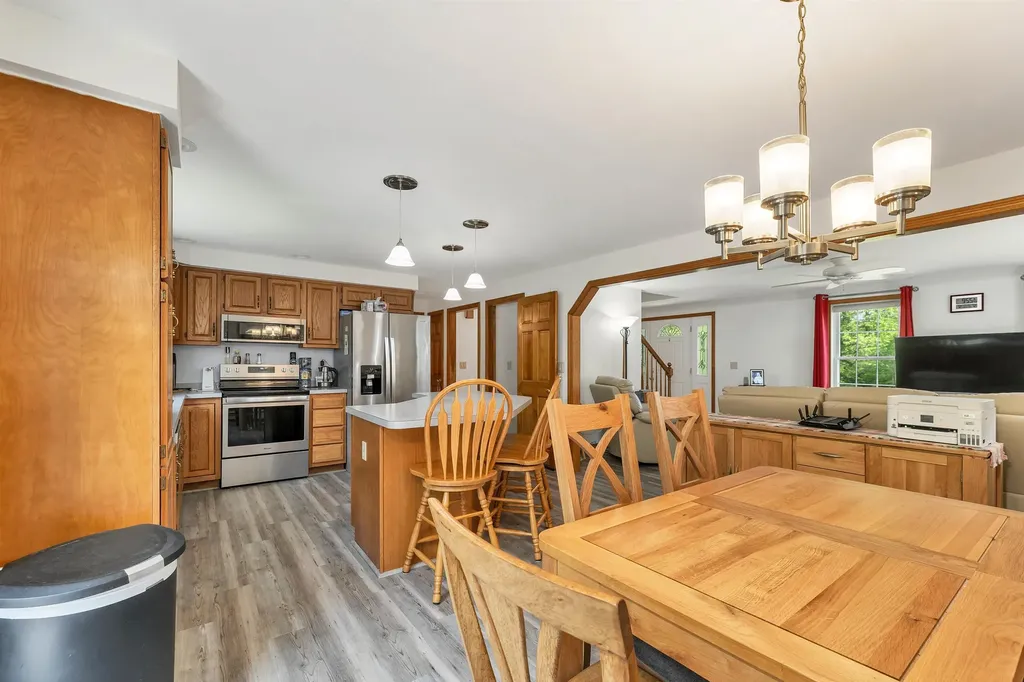 58 Coventry Lane Belmont NH 03220