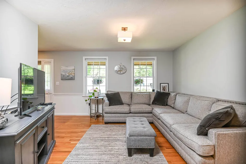 45 Marshview Circle Seabrook NH 03874