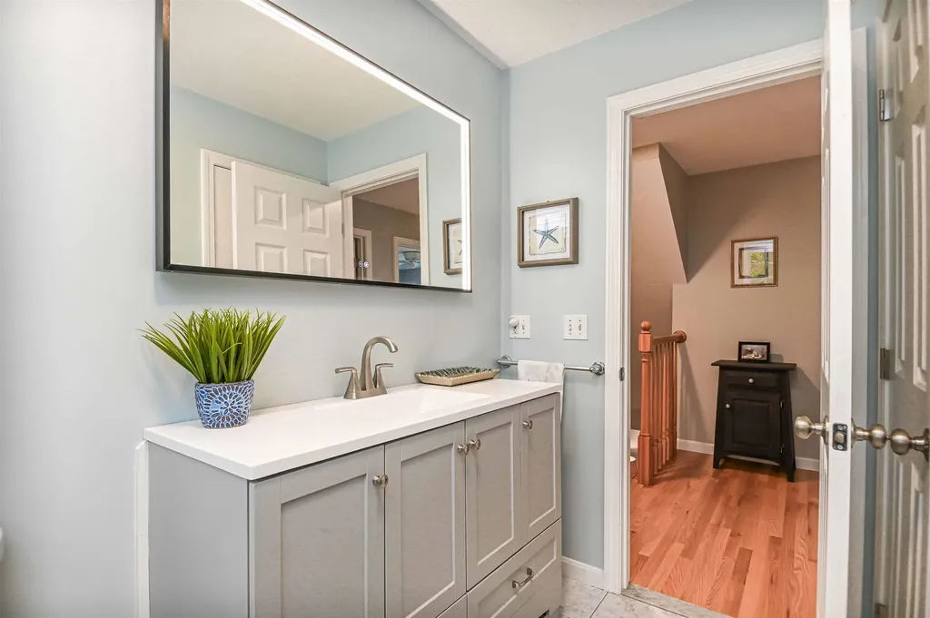 45 Marshview Circle Seabrook NH 03874