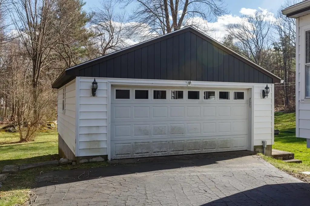 40 Elwyn Road Rye NH 03870