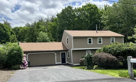 5 Roderick Circle Nashua NH 03062