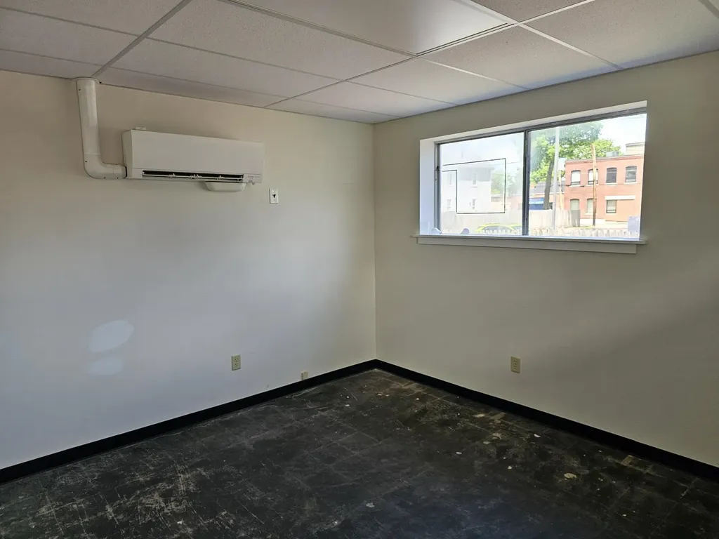 21 Davis Street Keene NH 03431