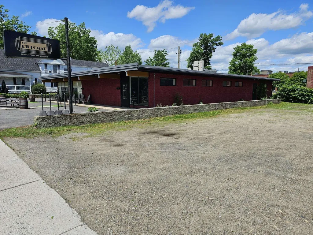 21 Davis Street Keene NH 03431