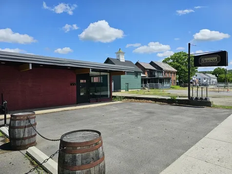 21 Davis Street Keene NH 03431