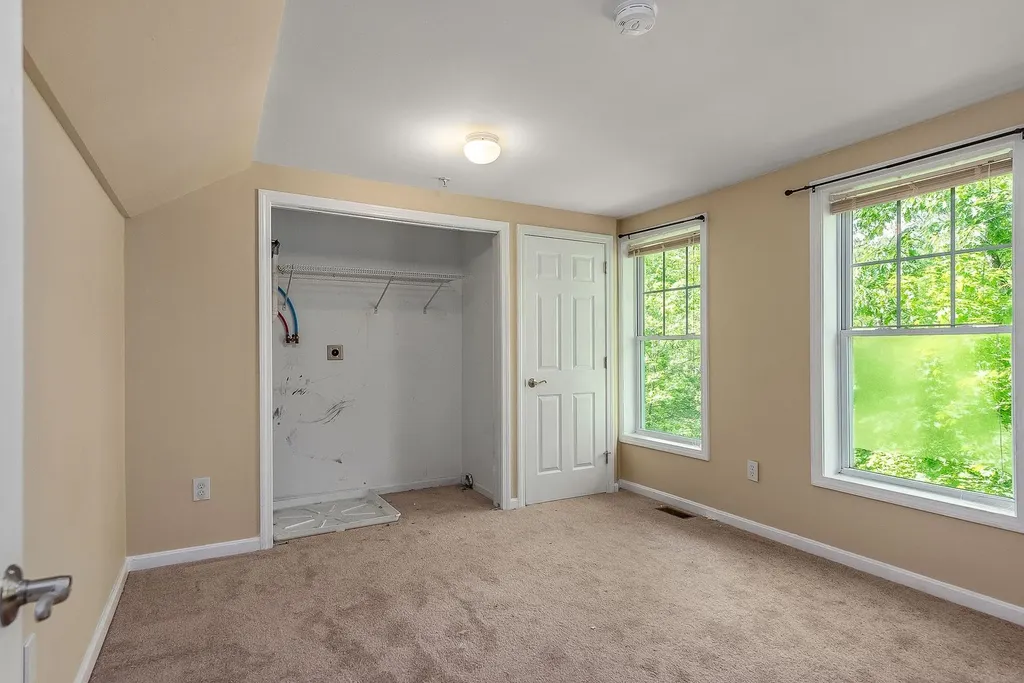 4 Frances Drive Dover NH 03820