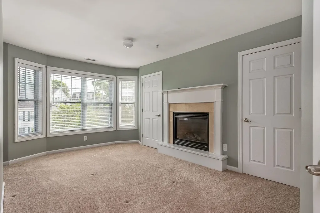 4 Frances Drive Dover NH 03820