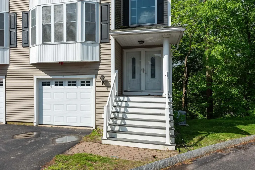 4 Frances Drive Dover NH 03820