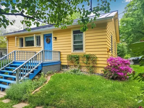 11 Ward Hill Road Tunbridge VT 05077