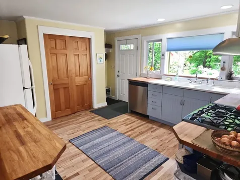 11 Ward Hill Road Tunbridge VT 05077