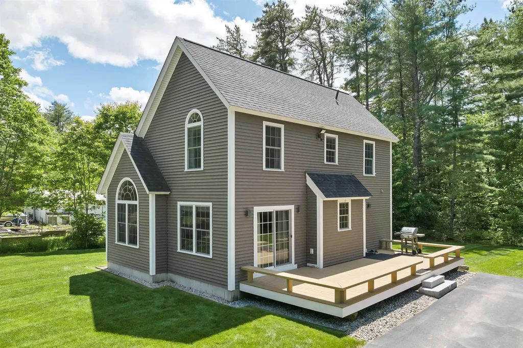59 Linden Road Conway NH 03860