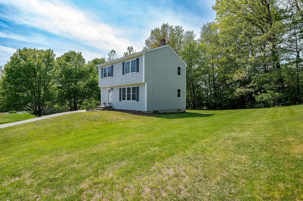 13 Chestnut Drive South Berwick ME 03908