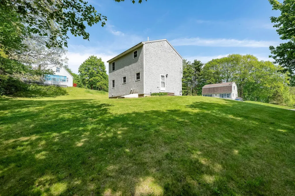 13 Chestnut Drive South Berwick ME 03908