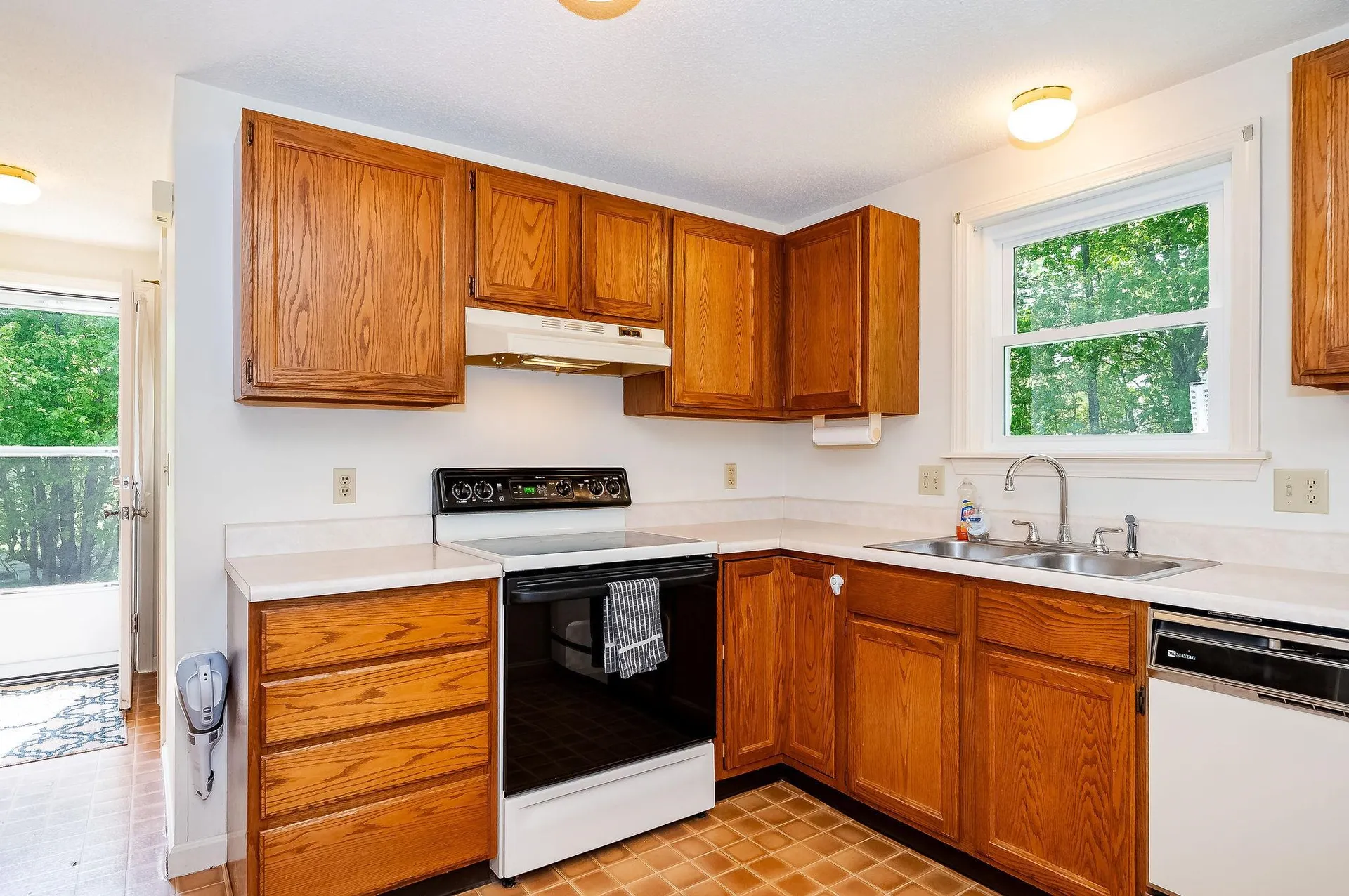 13 Chestnut Drive South Berwick ME 03908
