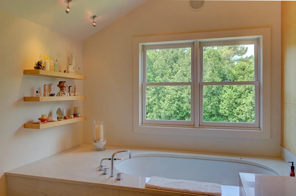 12 Cedar Cliffs Lane South Hero VT 05486