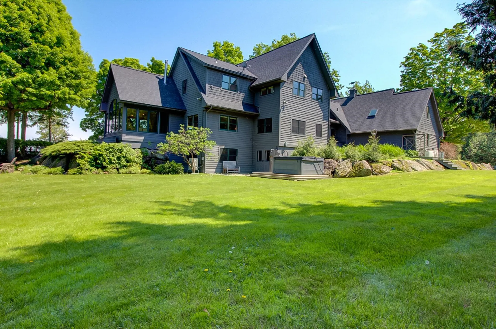 12 Cedar Cliffs Lane South Hero VT 05486