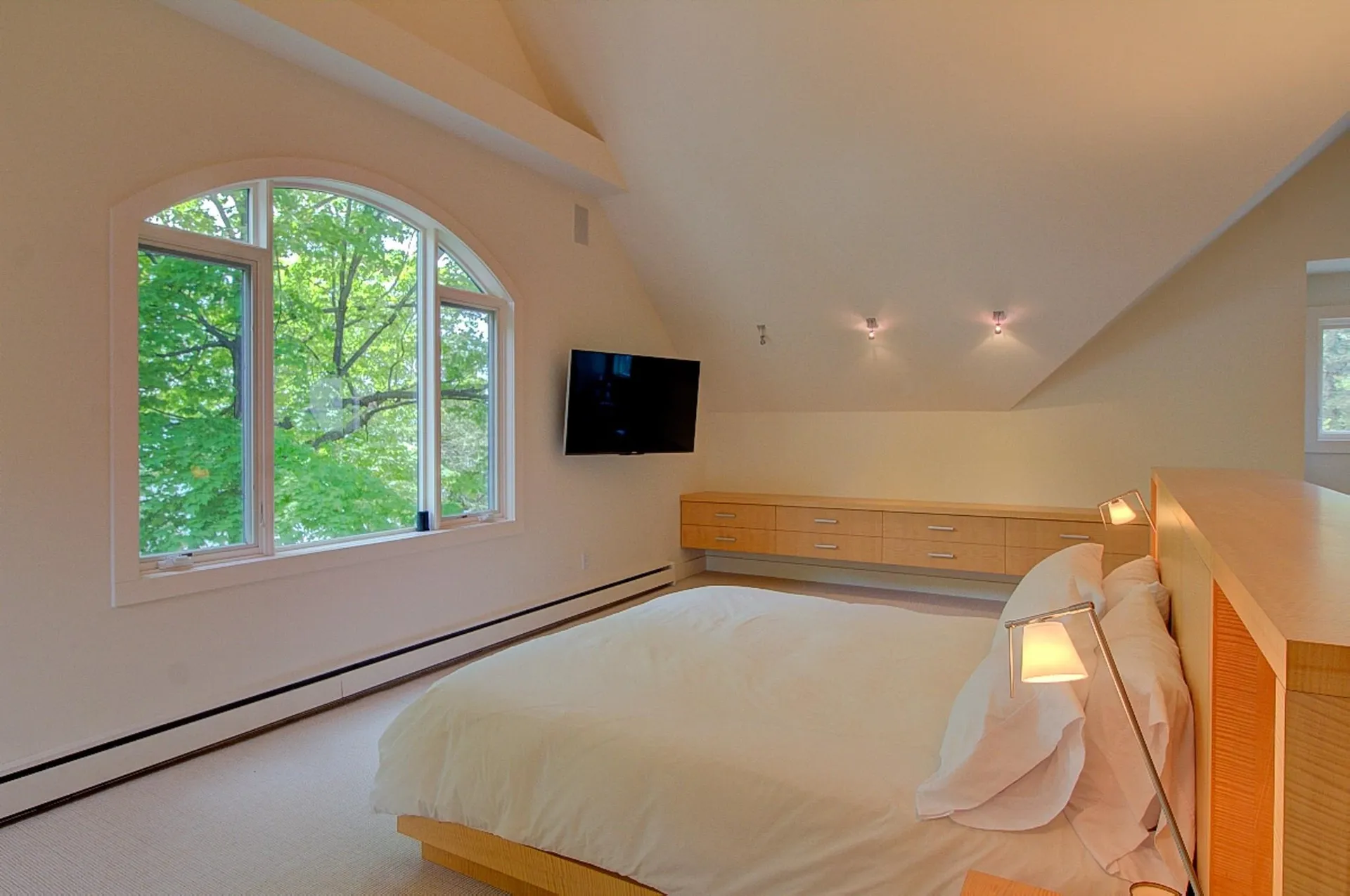 12 Cedar Cliffs Lane South Hero VT 05486