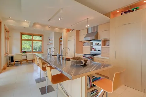 12 Cedar Cliffs Lane South Hero VT 05486