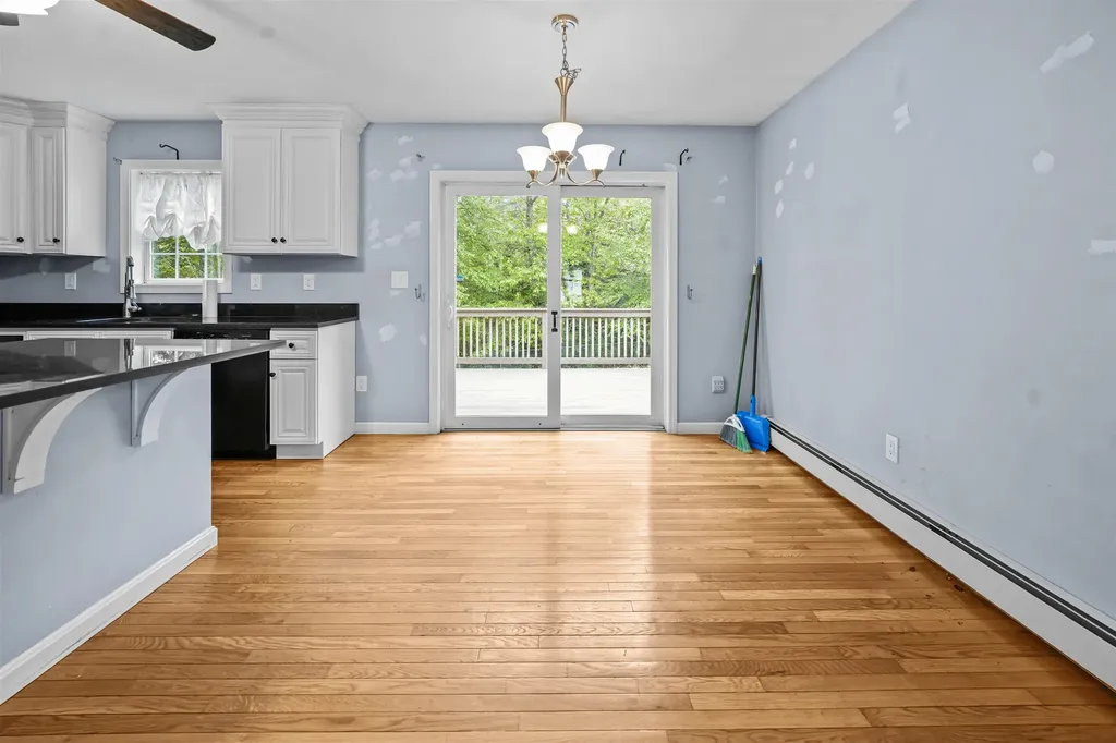 8 Bertha Avenue Raymond NH 03077