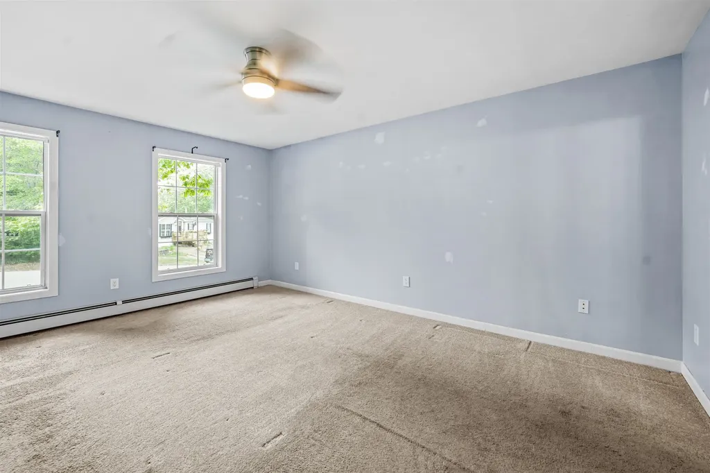8 Bertha Avenue Raymond NH 03077