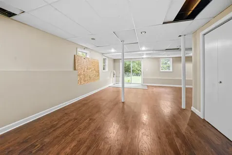 8 Bertha Avenue Raymond NH 03077
