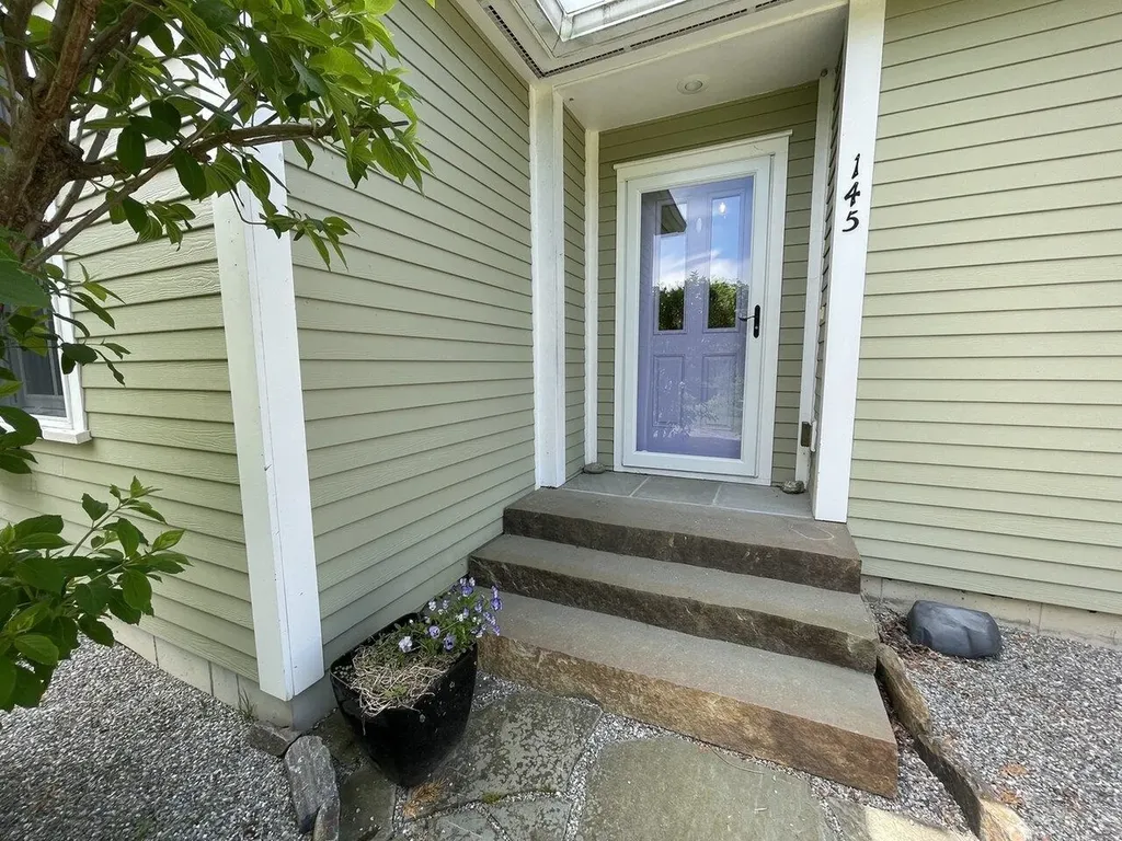 145 Blackbird Swale Drive Huntington VT 05462