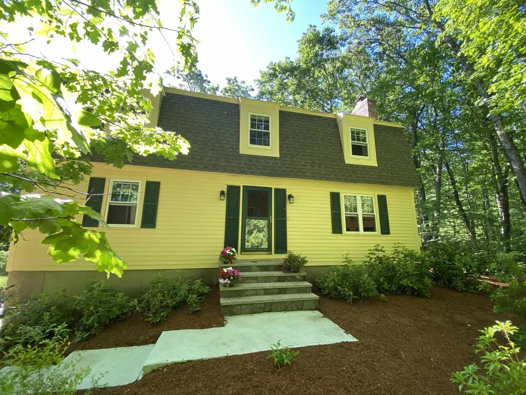 67 Laurel Hill Road Hollis NH 03049