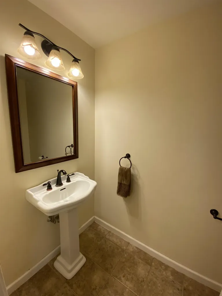 67 Laurel Hill Road Hollis NH 03049