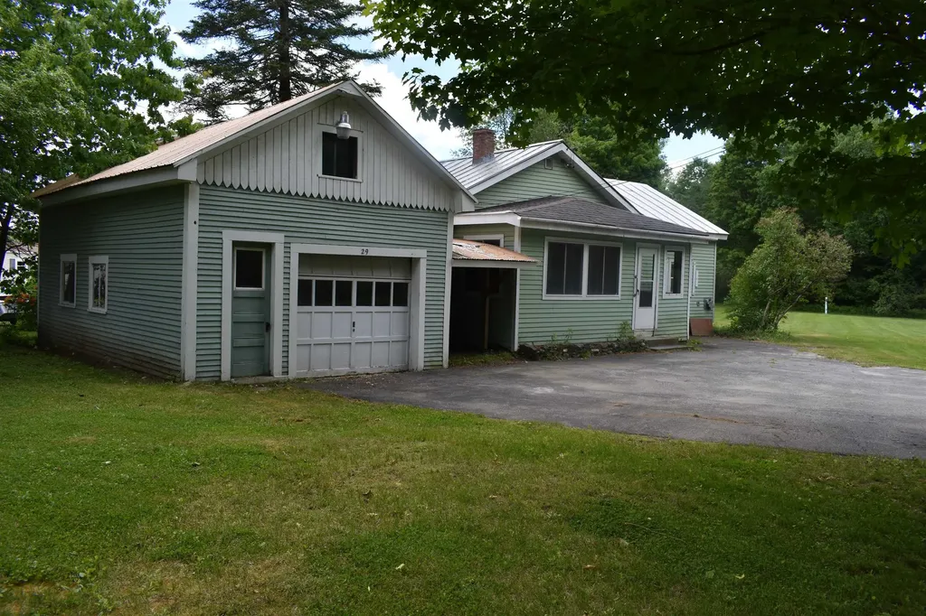 29 Peabody Street Lebanon NH 03766