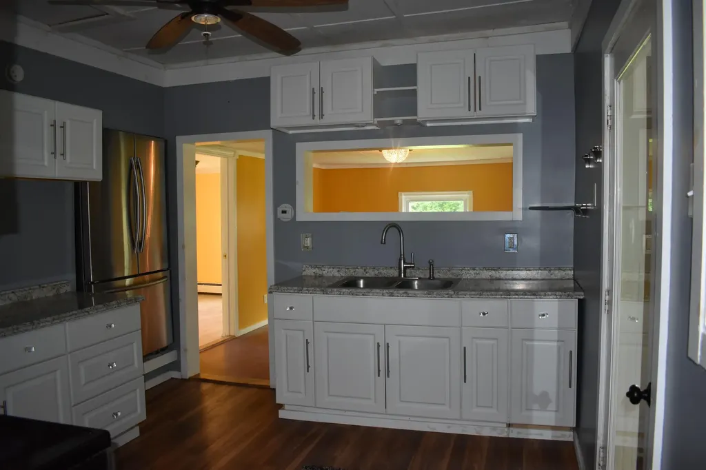 29 Peabody Street Lebanon NH 03766