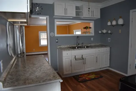 29 Peabody Street Lebanon NH 03766