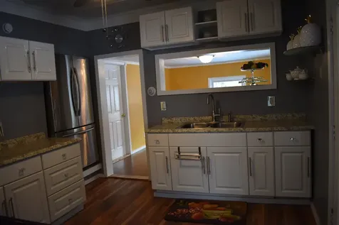 29 Peabody Street Lebanon NH 03766