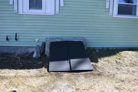 29 Peabody Street Lebanon NH 03766