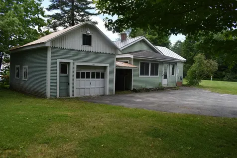 29 Peabody Street Lebanon NH 03766